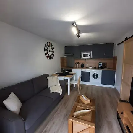 En Rez-de Jardin à 50m De La Mer! Appartamento