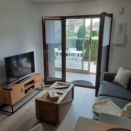 En Rez-de Jardin A 50m De La Mer!