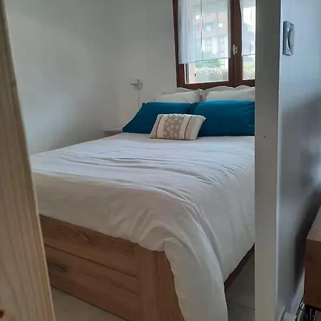 Daire En Rez-de Jardin A 50m De La Mer!