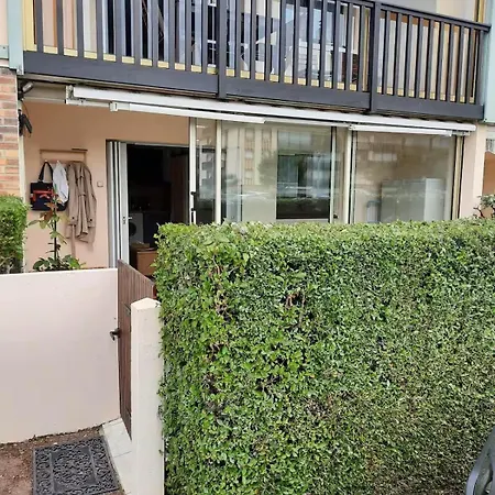 En Rez-de Jardin A 50m De La Mer! Daire Villers-sur-Mer