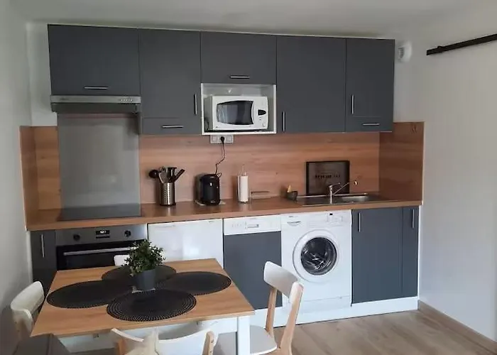 En Rez-de Jardin A 50m De La Mer! Διαμέρισμα *