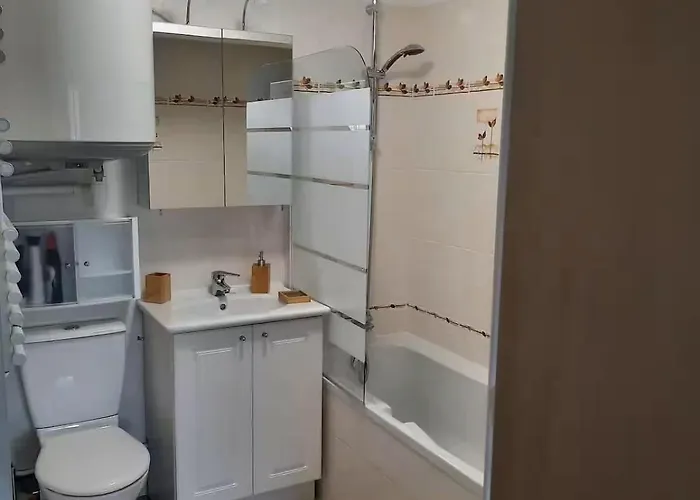 En Rez-de Jardin A 50m De La Mer! *